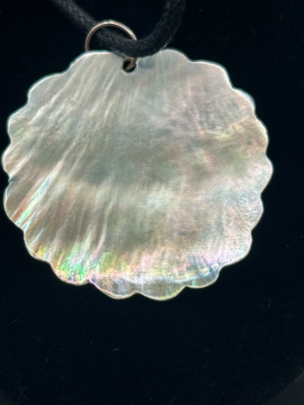 Vintage Carved Iridescent Shell Flower Pendant Necklace - Picture 10 of 14